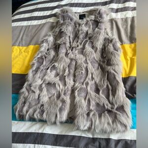 Women’s Vest - Large